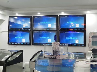 中億睿廣告機為深圳詩邁兒花園酒家餐飲業(yè)賦能，讓精彩已在“吃”之外